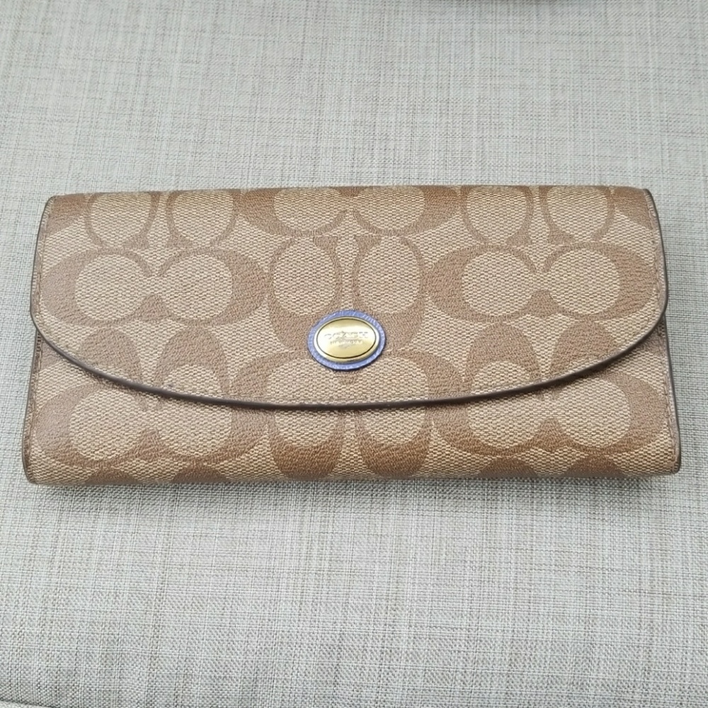 Coach wallet